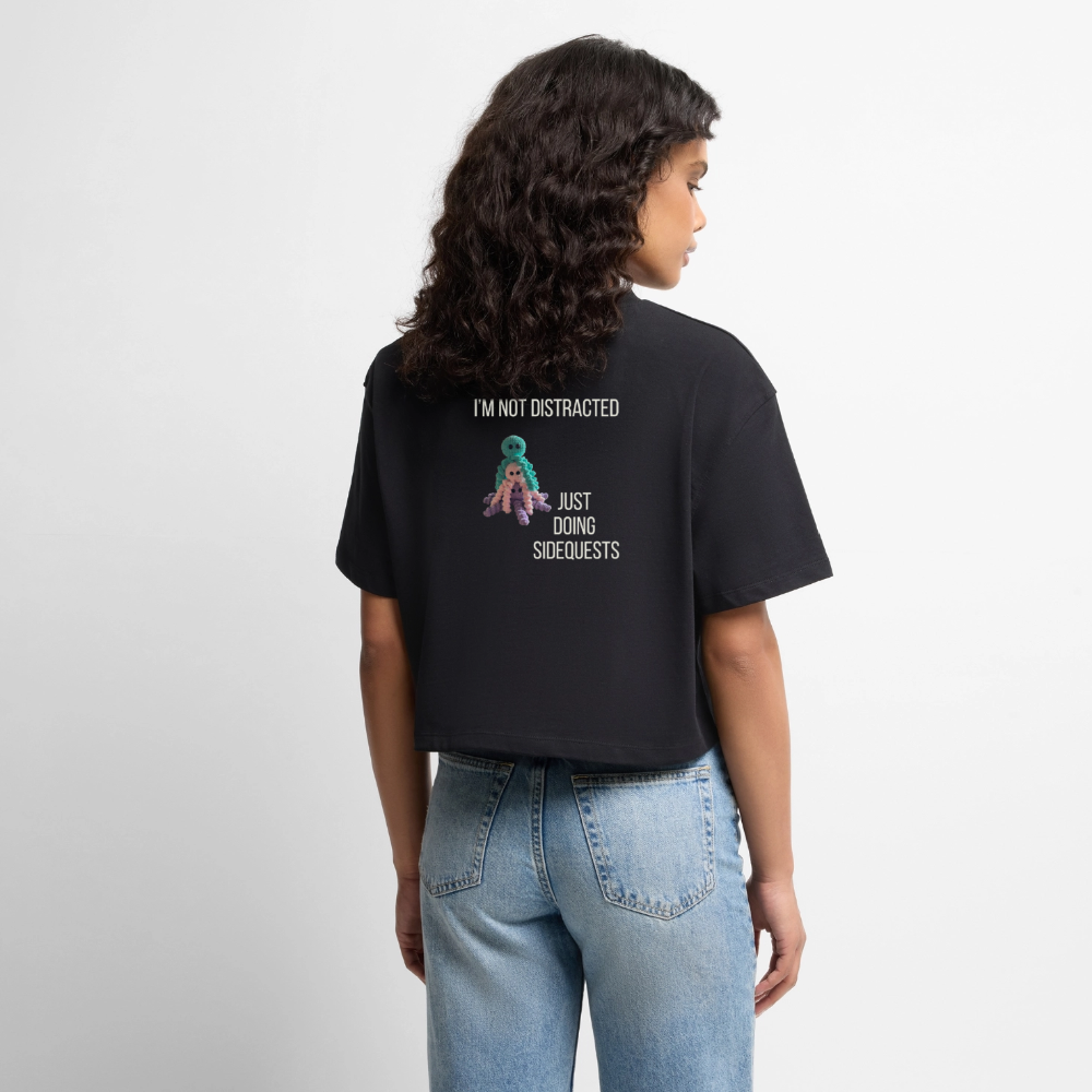"I'm not distracted" Oversized Cropped T-shirt - sort