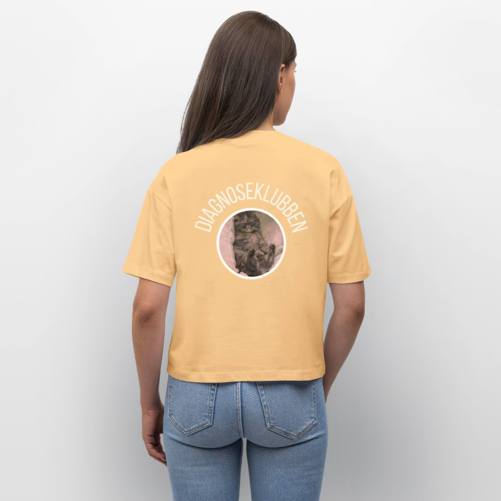 Oversized Dame T-shirt med terapikatten Frede på ryggen - nispero