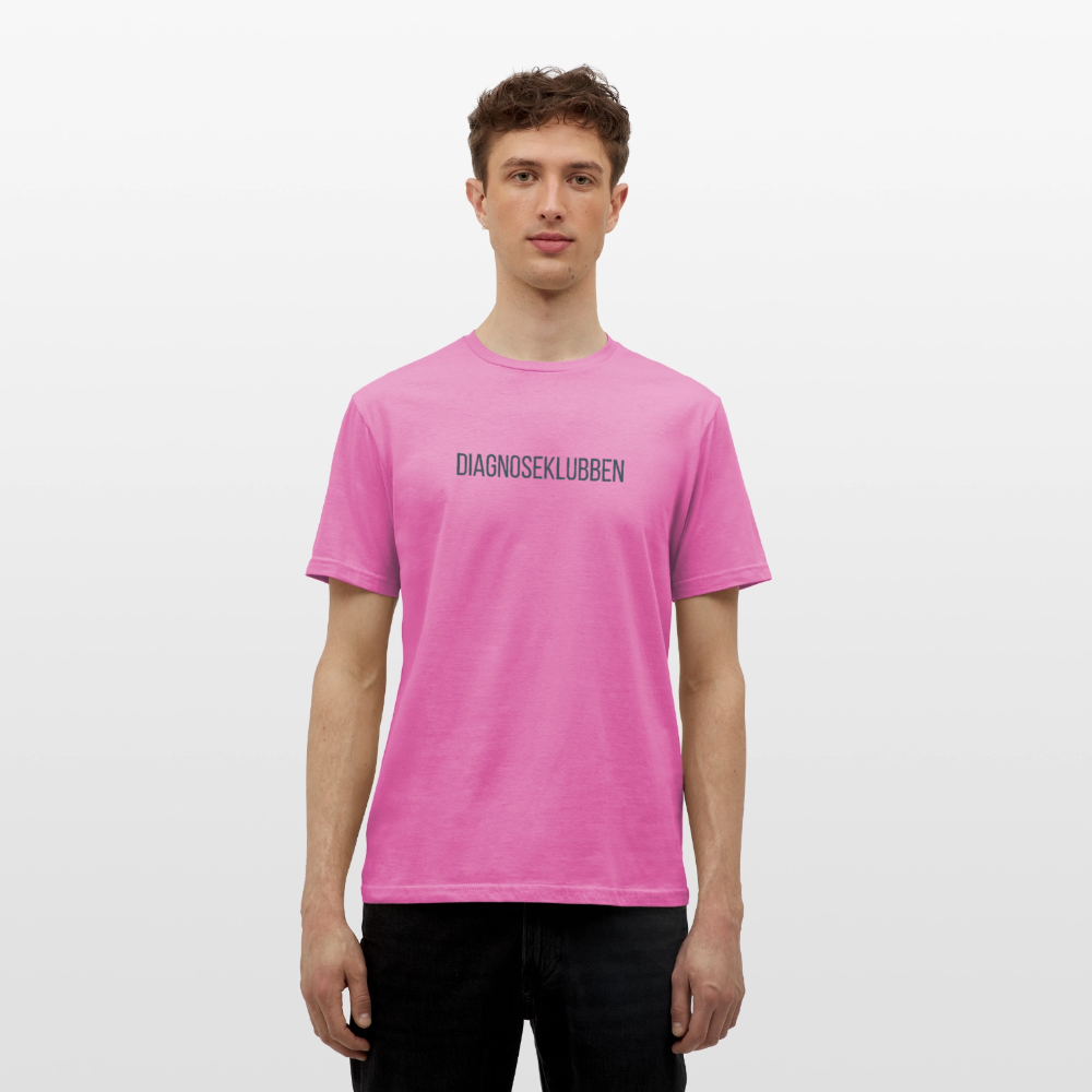 Herre-T-shirt med mørk tryk - fås i flere farver - pink